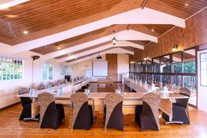 Lerruat Log Resort餐厅或其他用餐的地方