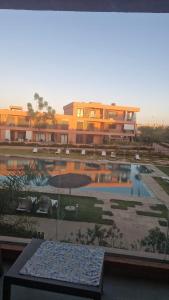 Piscine de l'établissement Appartement Domaine de Noria ou située à proximité