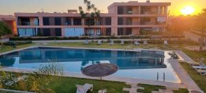 Piscine de l'établissement Appartement Domaine de Noria ou située à proximité