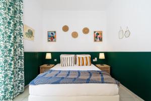 En eller flere senge i et værelse på Coastal Key 5