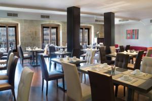 Restaurace v ubytování Sercotel Las Torres