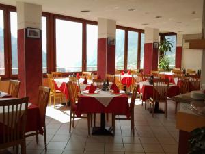 Restaurace v ubytování Hotel Rezia