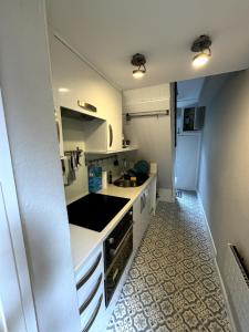 Η κουζίνα ή μικρή κουζίνα στο Flat in Salisbury City Central