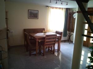 Foto dalla galleria di Agávé Apartman a Sárvár