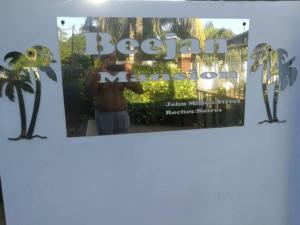 Fotografie z fotogalerie ubytování Beejan Mansions v destinaci Roches Noires