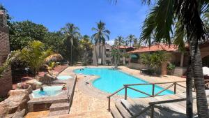Πισίνα στο ή κοντά στο Hotel Mendihuaca by On vacation