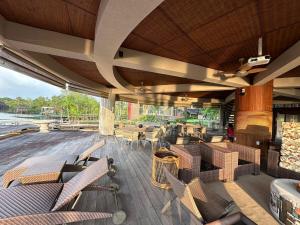 Φωτογραφία από το άλμπουμ του Luxury River House σε Benevides