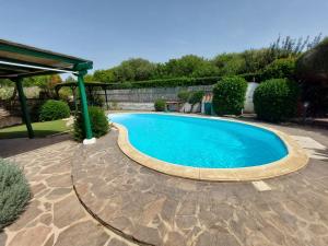 Hồ bơi trong/gần Villa Rosa