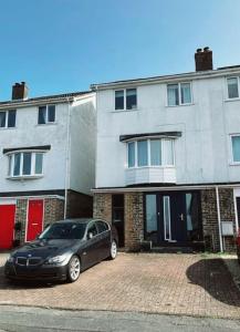 Bygningen som feriehuset ligger i