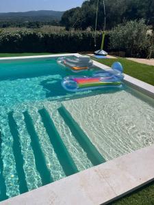 Piscina di Agriturismo Nuraghe Tuttusoni o nelle vicinanze