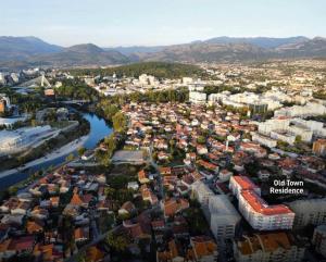 Nespecifikovaný výhled na hory nebo výhled na hory při pohledu z apartmánu