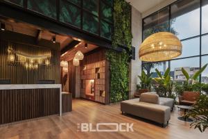 Foto dalla galleria di Apartasuite Estándar - The Block a Estación El Salto