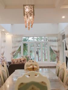 Φωτογραφία από το άλμπουμ του Villa Nghỉ Dưỡng Thông σε Xuan An