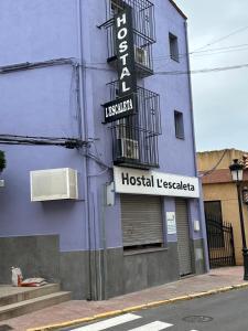 Certifikát, hodnocení, plakát nebo jiný dokument vystavený v ubytování Hostal L'Escaleta + 32 fotografií