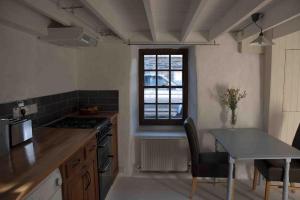 Kuchyň nebo kuchyňský kout v ubytování Cosy Seaside Cottage Baltimore