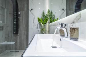 Kúpeľňa v ubytovaní Semiso Beach Suites