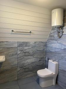 Gallery image of Cloudy Nandy Hills Poombarai in Kodaikānāl +40 photos