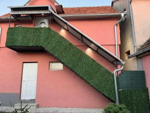 Budova, kde se apartmán nachází