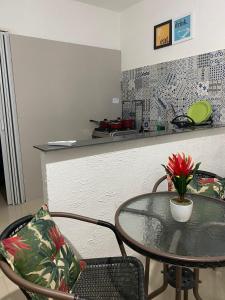 Dapur atau dapur kecil di Sua Casa No Recife Excelente Custo Benefício