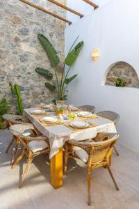 Φωτογραφία από το άλμπουμ του Charming house with Rooftop Pool σε Agaete