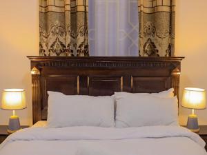 Gallery image of KYM'S Superstays in Meru