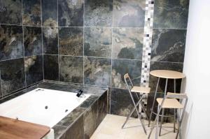 Koupelna v ubytování Hotel Elimar