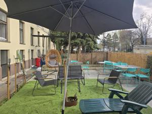 Patio nebo venkovní prostory v ubytování Joyful 2BR Shared Apt Near Millenium Tower & Danube River