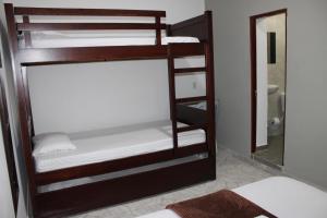 Hotel San Cayetano客房内的一张或多张床位