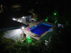 Afbeelding uit fotogalerij van Bachelor Party Guard Jacuzzi Pool in Medellín