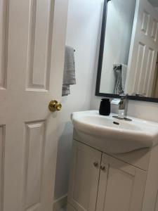 Foto de la galeria de Joshy's guest suite a Hamilton