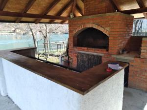 Εγκαταστάσεις μπάρμπεκιου για όλους τους επισκέπτες της παραθεριστικής κατοικίας