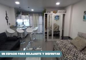 Снимка в галерията на Moderno apto con terraza a cuadras del Shopping Terminal в Пайсанду