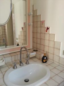 Phòng tắm tại Villetta Su Canale Navigabile