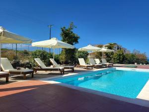 Photo de la galerie de l'établissement Villa in Hersonissos by Sandy Beach & Pool, à Chersónissos 22 autres photos