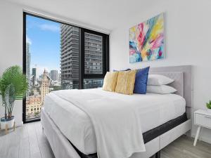 Katil atau katil-katil dalam bilik di X- Lounge V - High-Rise with Rooftop Pool in Downtown Miami