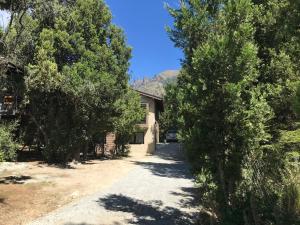 Природа в окрестностях дома для отпуска