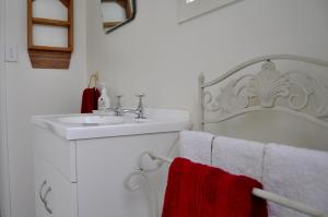 Φωτογραφία από το άλμπουμ του Shunters Cottage σε Waihi