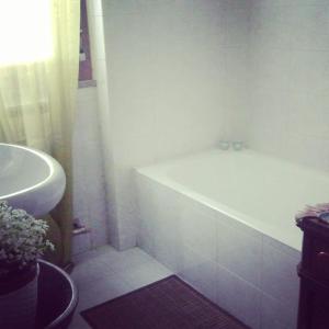 Kylpyhuone majoituspaikassa Holiday Home Bergamo 1
