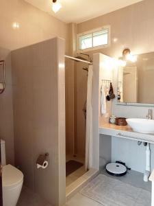 Koupelna v ubytování Homestay PJ Garden Home + 59 fotografií