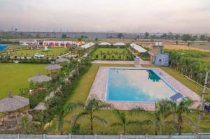 Bazen u ili blizu objekta MST Farm And Resort