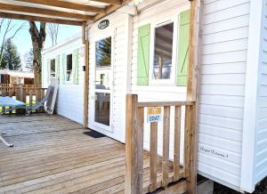 Balkón nebo terasa v ubytování Traumhaftes Camping Urlaubshaus