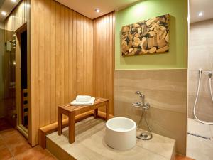 Ein Badezimmer in der Unterkunft Villa Seerose - Appartement 11