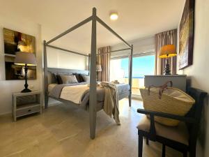 Posteľ alebo postele v izbe v ubytovaní Apartments Bermuda Beach
