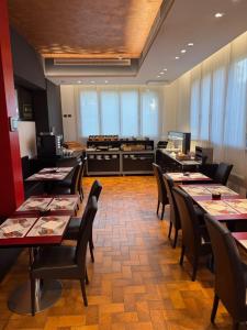 Restaurace v ubytování Jet Hotel, Sure Hotel Collection by Best Western