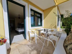 Posezení v ubytování Paradise Sea View Pool Apartments Moraitika