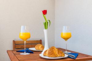 Jedlo v apartmáne alebo blízkom okolí + 17 fotografií