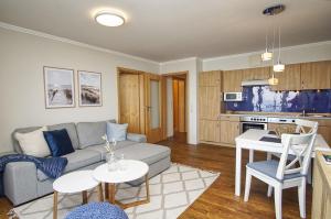 Kuchyň nebo kuchyňský kout v ubytování Ferienwohnung mit traumhaftem Meerblick - Haus am Meer FeWo 07