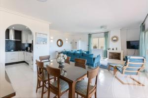 TV a/nebo společenská místnost v ubytování La Manga Club - Los Olivos 604