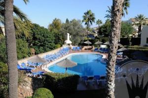 Basen w obiekcie La Manga Club Resort - Las Palmeras 483 lub w pobliżu