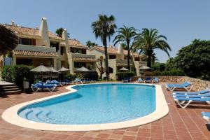 Basen w obiekcie La Manga Club Resort - Las Palmeras 483 lub w pobliżu